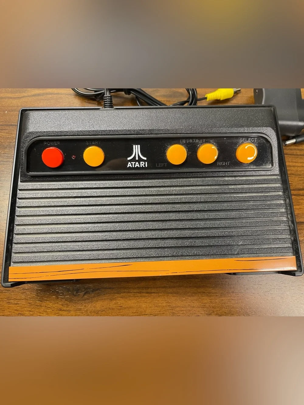 ATARI Flashback 6 Classic Game Console 2 Wireless Controllers